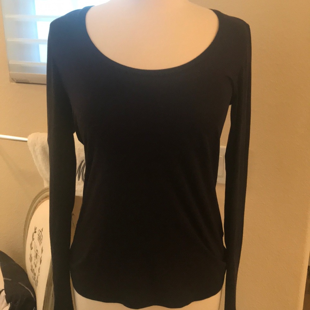 Lululemon top